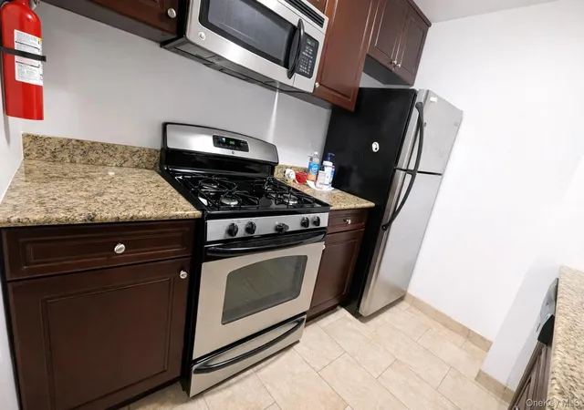 3rd image of 14116 84Th Dr #3D, New York, NY 11435 | MLS# 968748