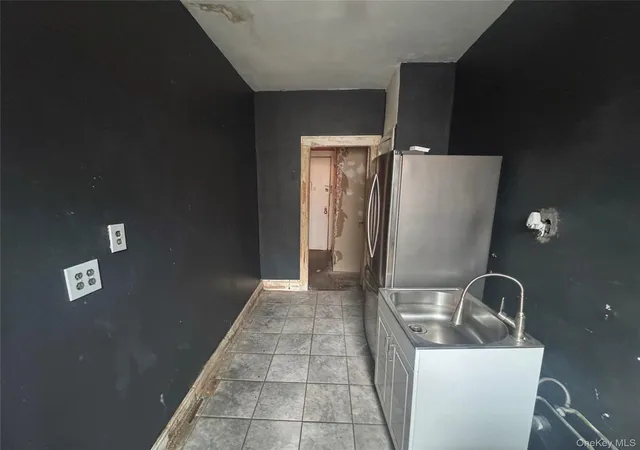 Photo 2 of Condo for sale at 86 03 102 Street #2D, Richmond Hill, NY 11418 | MLS# 968753 | Listing updated on 2026-06-07