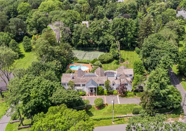 2nd image of 25 Stratford Rd, Harrison, NY 10528 | MLS# 968931