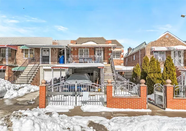 Photo 1 of Sale Pending at 1907 Edenwald Ave, New York, NY 10466 | MLS# 968993 | Listing updated on 2026-03-21