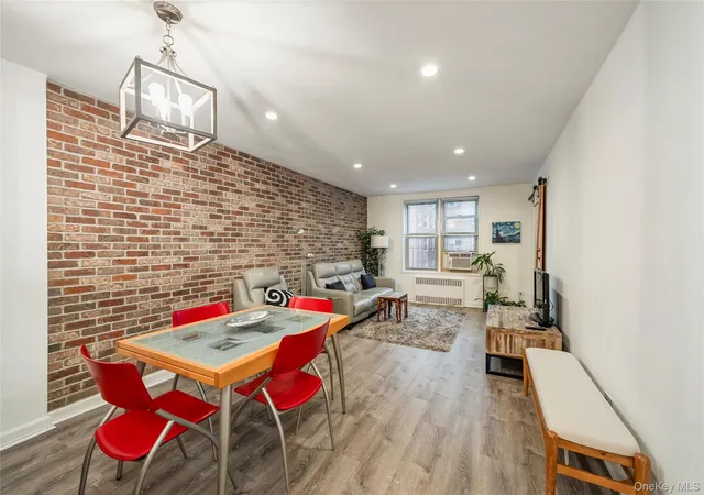 3rd image of 67-25 Clyde St, New York, NY 11375