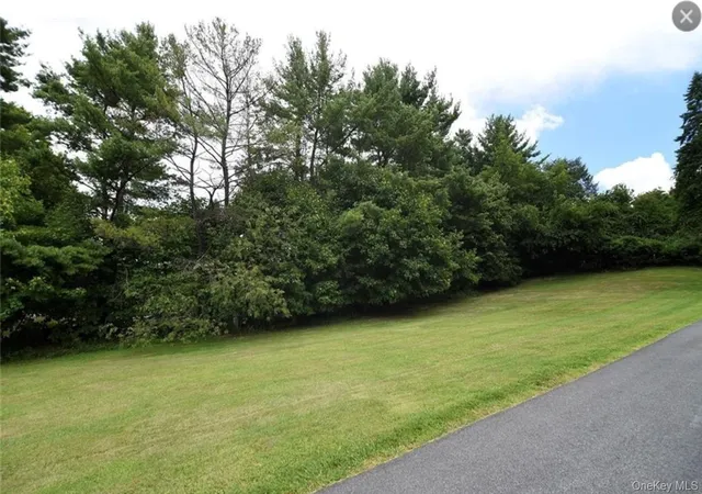 Homes for sale in Ossining, NY | 76 Hawkes Ave, Ossining, NY 10562 | MLS# 969038