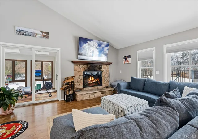 5th image of 4 Monte Ln, Center Moriches, NY 11934 | MLS# 969059