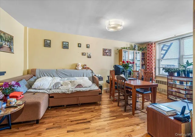 Photo 2 of Sale Pending at 735 Avenue W #3L, New York, NY 11223 | MLS# 969138 | Listing updated on 2026-06-23