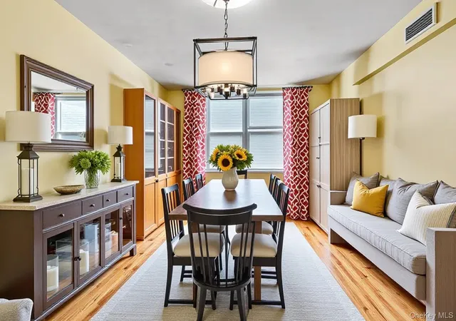 Photo 3 of Sale Pending at 735 Avenue W #3L, New York, NY 11223 | MLS# 969138 | Listing updated on 2026-06-23