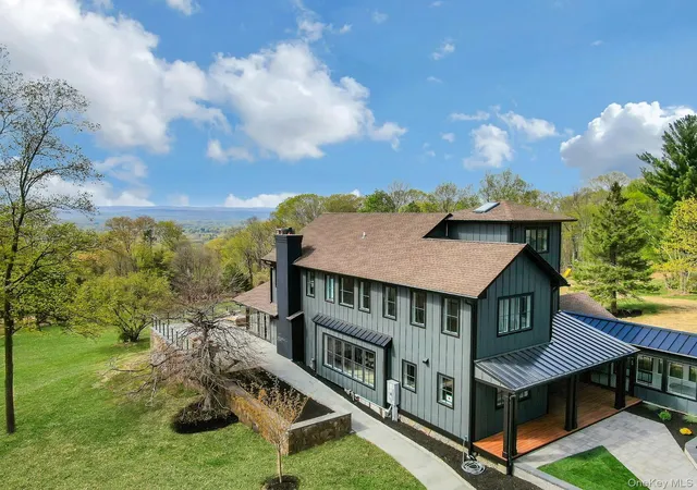 2nd image of 20 Old Stone Rd, Clarkstown, NY 10989 | MLS# 969160
