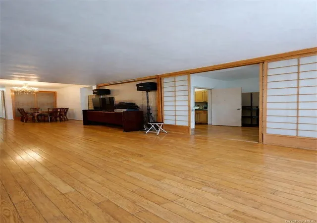 3rd image of 134-54 Maple Ave, New York, NY 11355