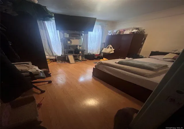 Photo 4 of House for sale at 42-34 Ithaca St, Elmhurst, NY 11373 | MLS# 969346 | Listing updated on 2026-08-18