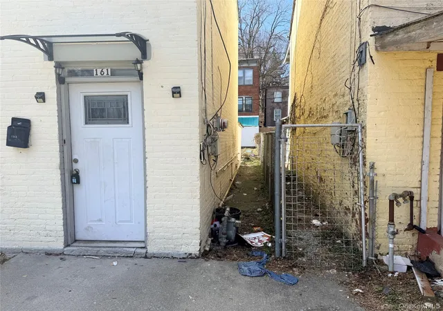 3rd image of 161 N Miller St, Newburgh (city), NY 12550 | MLS# 969408