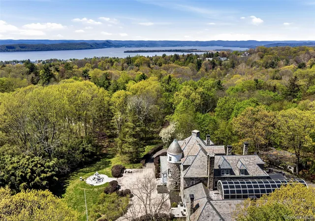 Photo 2 of Mansion for sale at 139 Scarborough Rd, Ossining, NY 10510 | MLS# 969595 | Listing updated on 2026-09-02