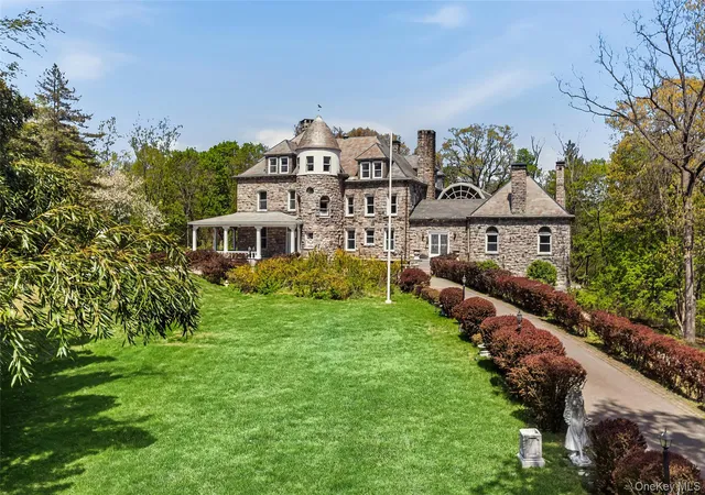 Photo 3 of Single family home for sale at 139 Scarborough Rd, Ossining, NY 10510 | MLS# 969595 | Listing updated on 2026-09-02