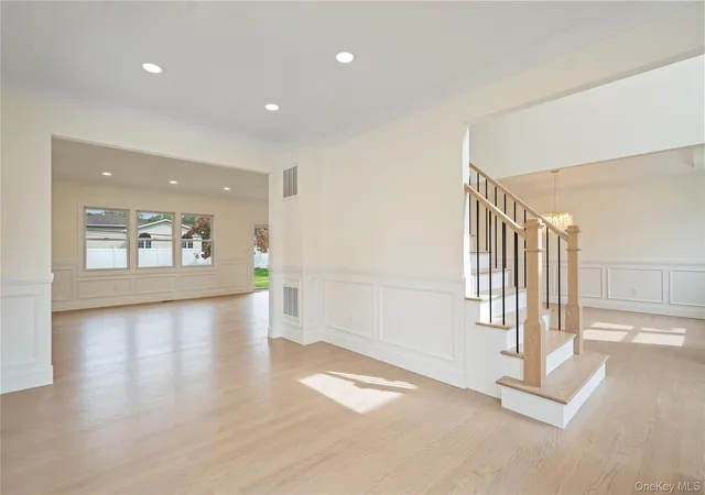 Photo 3 of Sale Pending at 27 Belmont Cir, Oyster Bay, NY 11791 | MLS# 969630 | Listing updated on 2026-04-15