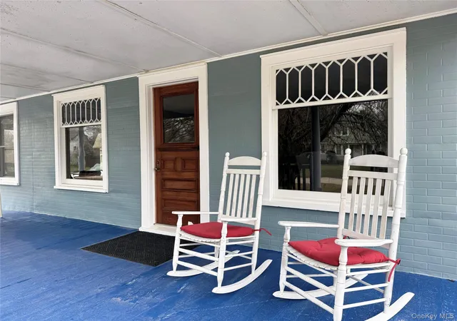 5th image of 630 New Suffolk Rd, Southold, NY 11935 | MLS# 969684