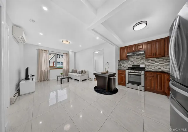 Photo 2 of Sale Pending at 14538 34th Avenue #2E, New York, NY 11354 | MLS# 969693 | Listing updated on 2026-08-19