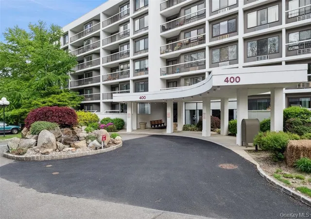 Photo 1 of Sale Pending at 400 High Point Dr #204, Hartsdale, NY 10530 | MLS# 969795 | Listing updated on 2026-04-11