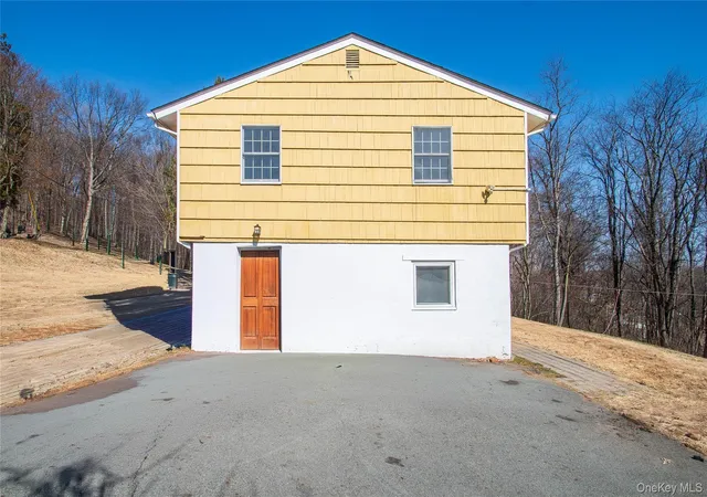 3rd image of 18 Russo Dr, Newburgh (town), NY 12550 | MLS# 969889