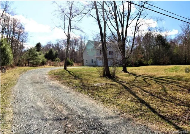 Homes for sale in Wawarsing, NY | 1123 Briggs Hwy, Wawarsing, NY 12428 | MLS# 969908