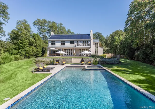 Photo 3 of Single family home for sale at 27 Ezekills Holw, Southampton, NY 11963 | MLS# 969949 | Listing updated on 2026-07-20