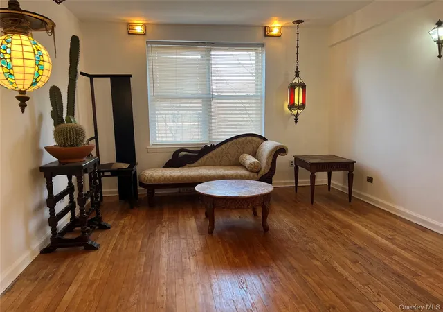 1st image of 39 20 52nd Ave #2G, New York, NY 11377 | MLS# 969967