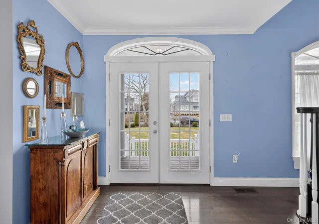 Photo 3 of Sale Pending at 108 Awixa Ave, Islip, NY 11706 | MLS# 970268 | Listing updated on 2026-09-19