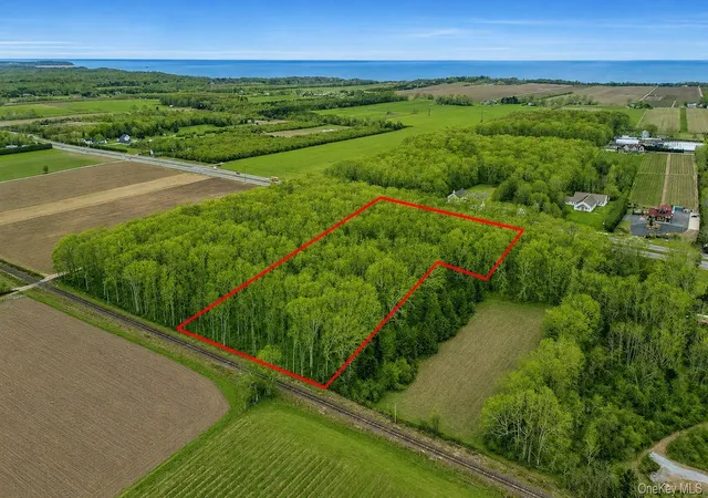 2nd image of 15690 County Road 48, Cutchogue, NY 11935 | MLS# 970333