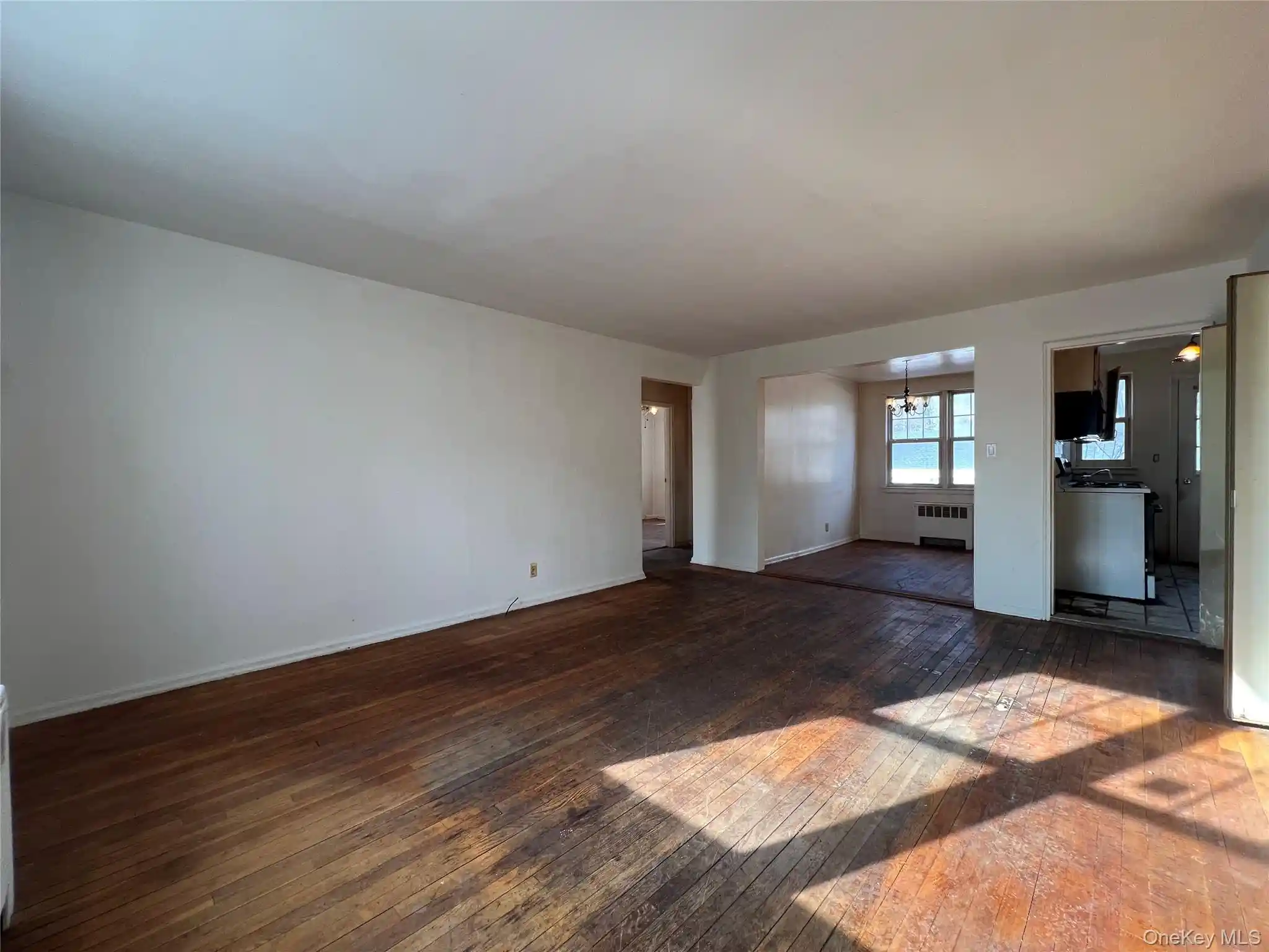 Listing Photo 2 - Condo for sale in 101 Carpenter Ave located at 101 Carpenter Ave, Mount Kisco, NY 10549 - Unit #1B