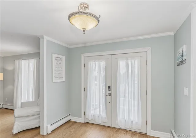 5th image of 949 Union St, Bohemia, NY 11716 | MLS# 970441