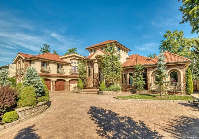 Photo 1 of Mansion for sale at 959 S End Rd, Woodmere, NY 11598 | MLS# 970445 | Listing updated on 2026-03-13