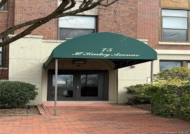 Homes for sale in White Plains, NY | 75 Mckinley Ave #B3-4, White Plains, NY 10606 | MLS# 970465