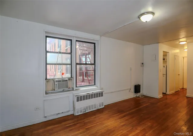 Photo 2 of Condo for sale at 8720 175th Street #3J, New York, NY 11432 | MLS# 970551 | Listing updated on 2026-08-27
