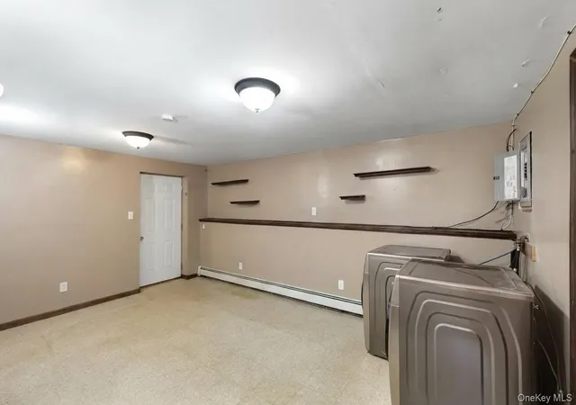 36th image of 65 Maureen Dr, Middletown, NY 10940 | MLS# 970664