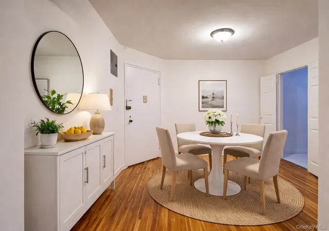 2nd image of 100-25 Queens Blvd #5G, New York, NY 11375 | MLS# 970690