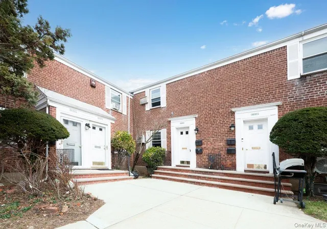 4th image of 263-28 73Rd Ave #1st Fl, New York, NY 11004 | MLS# 970746