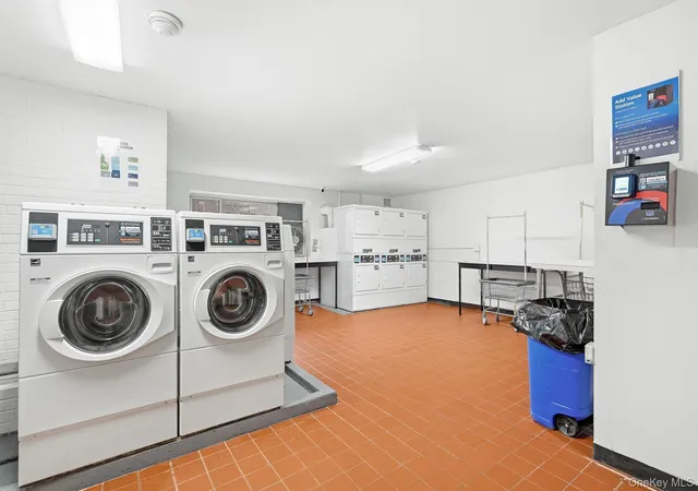 Listing Photo 2 - Condo for sale in building located at 395 Westchester Ave, Rye Town, NY K9J - Unit #6I