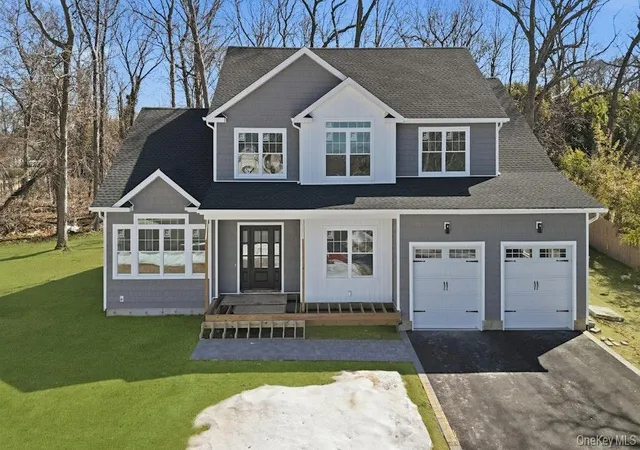 Single family home for sale at 1 Lotto Ct, Lake Grove, NY 11755 | MLS# 970820 | Listing updated on 2026-05-20