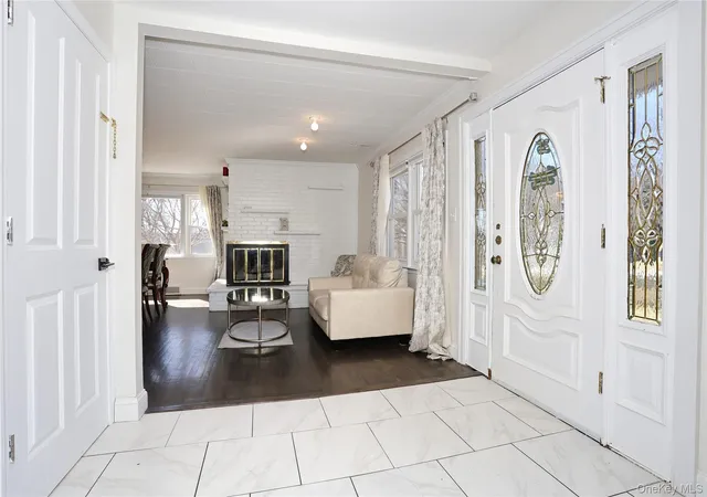 Photo 4 of Sale Pending at 35 Mid Oaks St, Monroe, NY 10950 | MLS# 970824 | Listing updated on 2026-05-27