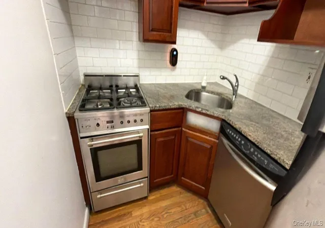 4th image of 175-28 89Th Ave #C, Jamaica, NY 11432 | MLS# 970842