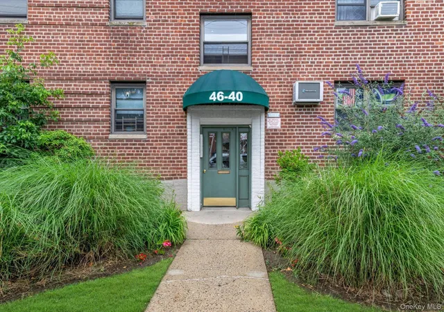 2nd image of 46 40 216th St #3A, Bayside, NY 11361 | MLS# 970872