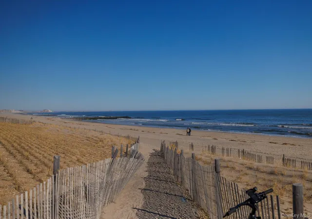 29th image of 518 Beach 139th St #B6, Rockaway Park, NY 11694 | MLS# 970946