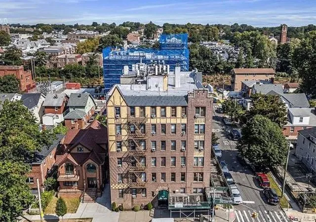 Photo 2 of Sale Pending at 15517 Sanford Ave #2E, Flushing, NY 11355 | MLS# 970951 | Listing updated on 2026-09-19