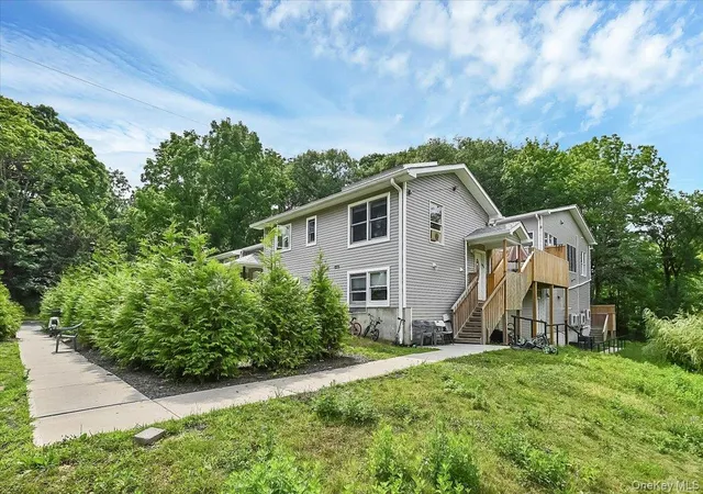 4th image of 43 Freeland St, Monroe, NY 10950 | MLS# 971074