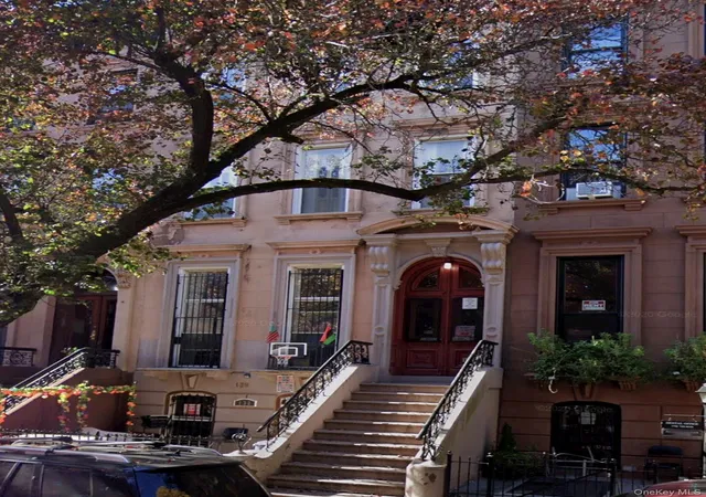 Photo 1 of Sale Pending at 138 Saint James Pl, New York, NY 11238 | MLS# 971079 | Listing updated on 2026-04-16