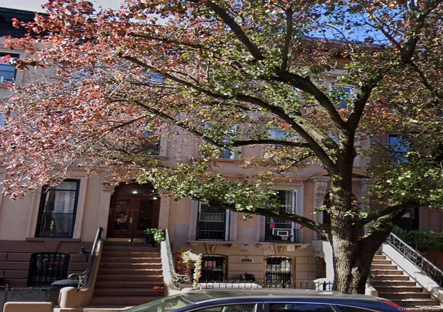 Photo 2 of Sale Pending at 138 Saint James Pl, New York, NY 11238 | MLS# 971079 | Listing updated on 2026-04-16
