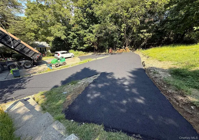 2nd image of 1 Whippoorwill Trl, Blooming Grove, NY 10950 | MLS# 971104