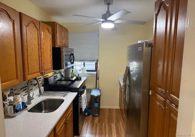 4th image of 87-15 204Th St #B51, Hollis, NY 11423 | MLS# 971141