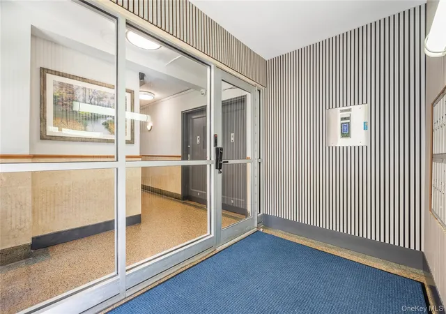 4th image of 230 Pelham Rd #4N, New Rochelle, NY 10805 | MLS# 971171