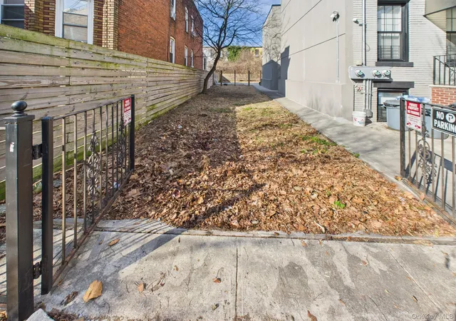 2nd image of 682 Hendrix St, Brooklyn, NY 11207 | MLS# 971189