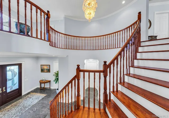Photo 3 of Single family home for sale at 58 Stone Hl Dr S, Manhasset, NY 11030 | MLS# 971255 | Listing updated on 2026-09-16