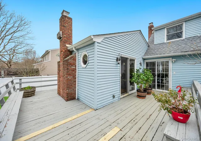 5th image of 8 Lama Dr, Shirley, NY 11967 | MLS# 971274