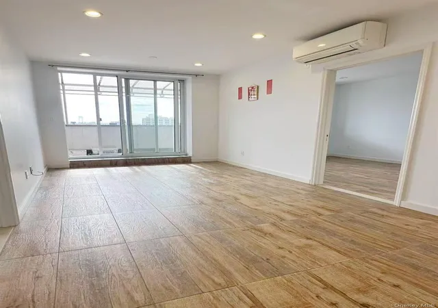 4th image of 818 60Th St, New York, NY 11220